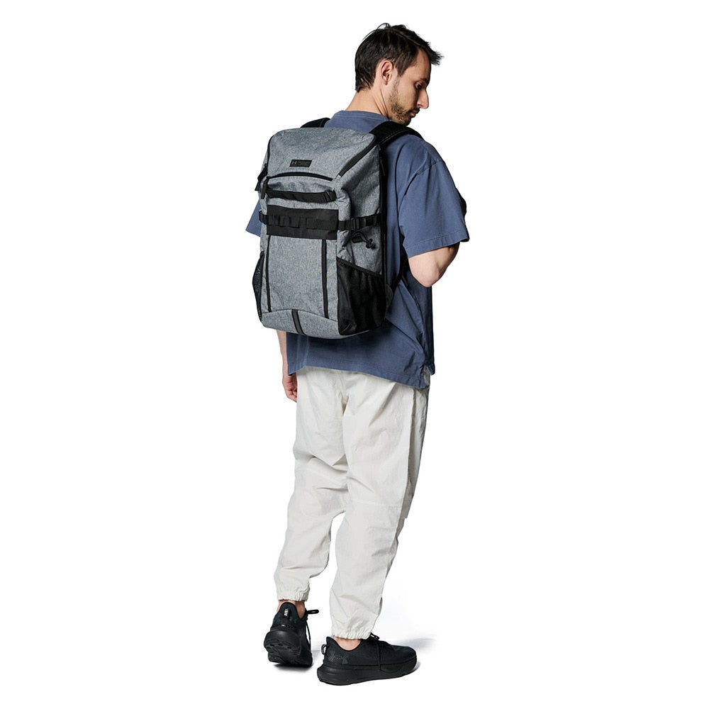 クール バックパック 3.0 30L グレー 1384755 040 撥水
