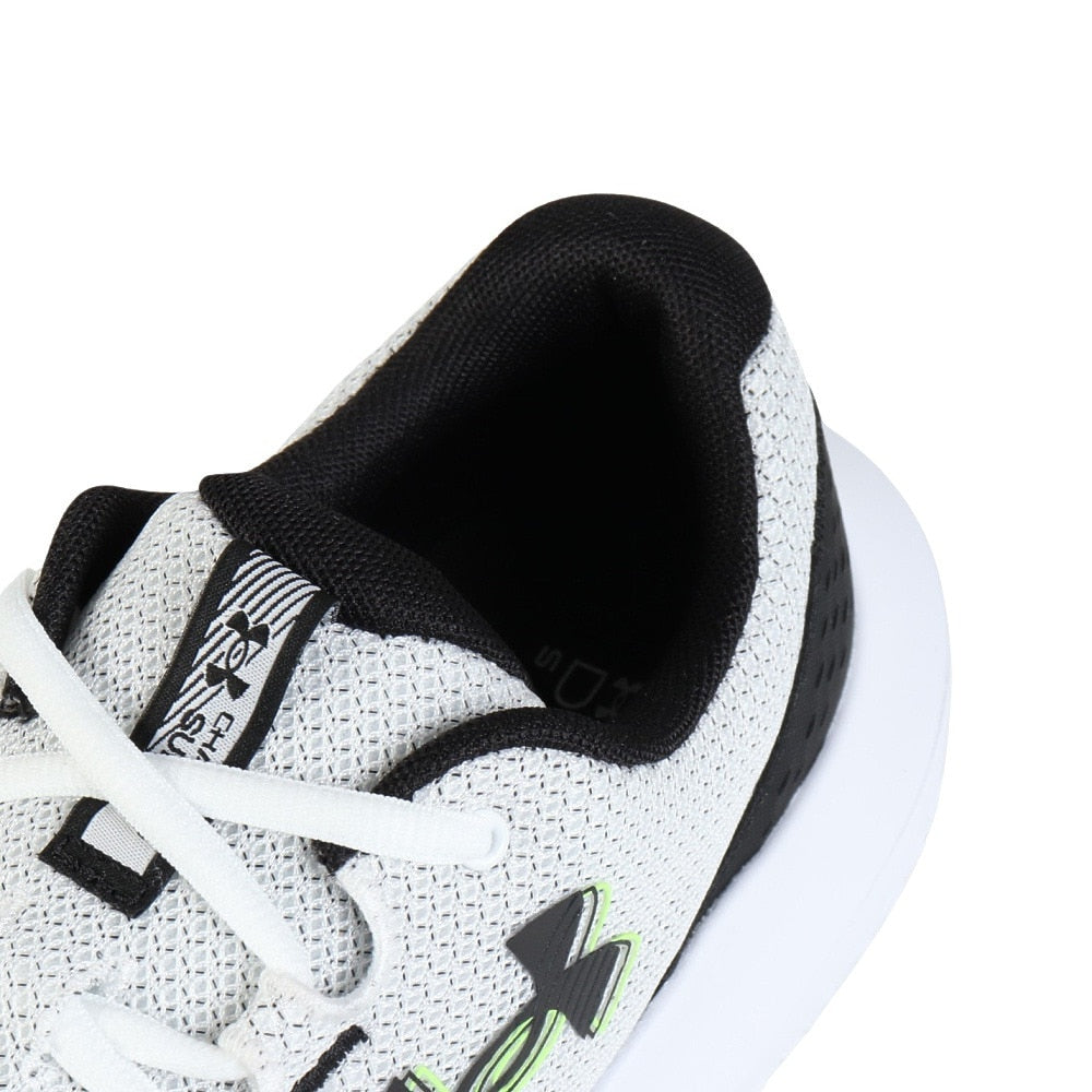 ランニングシューズ ジョギングシューズ チャージド サージ4 3027000 109