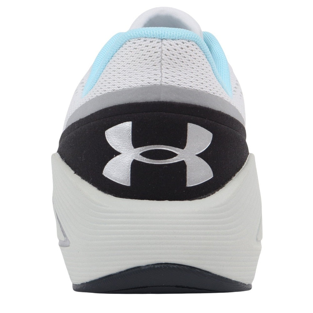 ランニングシューズ ジョギングシューズ UAソニック7 3028002 103