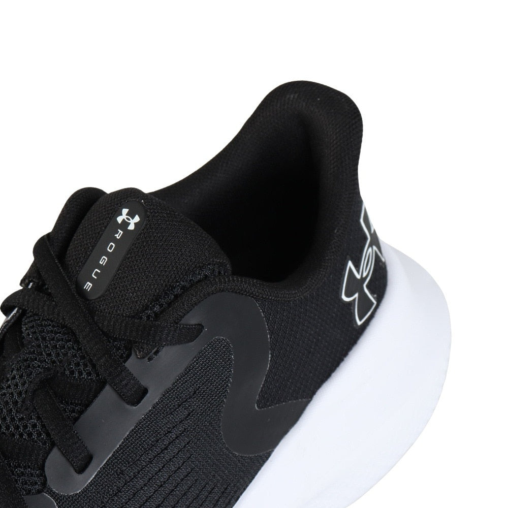 ランニングシューズ ジョギングシューズ チャージド ローグ5 3028256 001