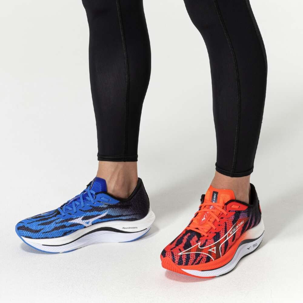 ランニングシューズ トレーニングシューズ 部活 ウエーブリベリオンフラッシュ2 J1GC241701