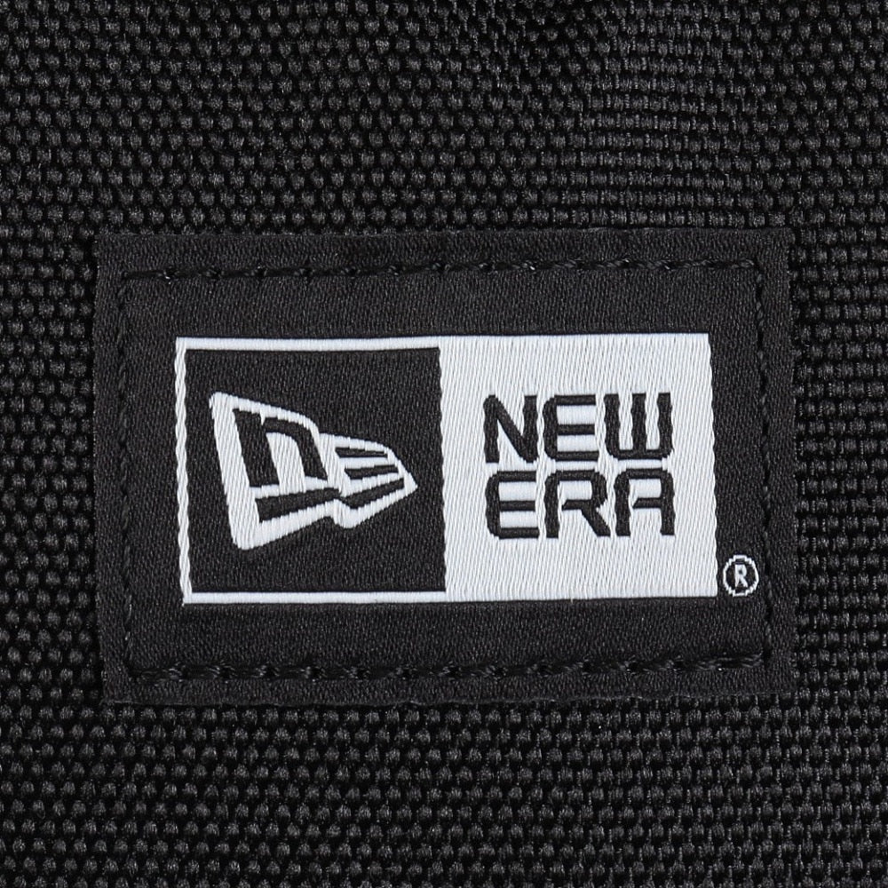 ディパック ボックスパック 32L 14521371 黒