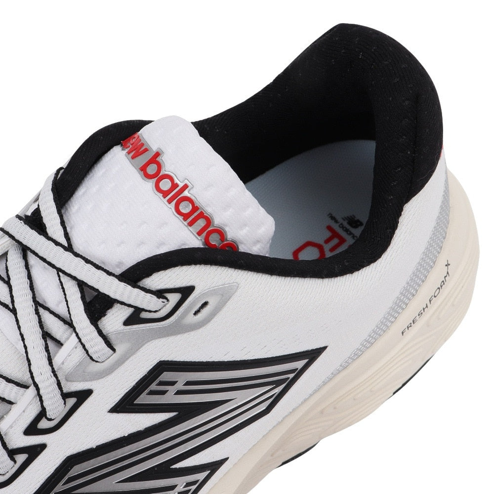 ランニングシューズ ジョギングシューズ Fresh Foam X 880 v15 M880P15 2E