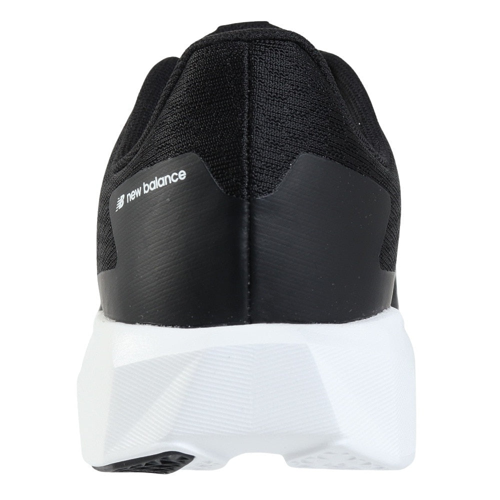 スポーツシューズ ランニングシューズ 413 v3 M413LK32E