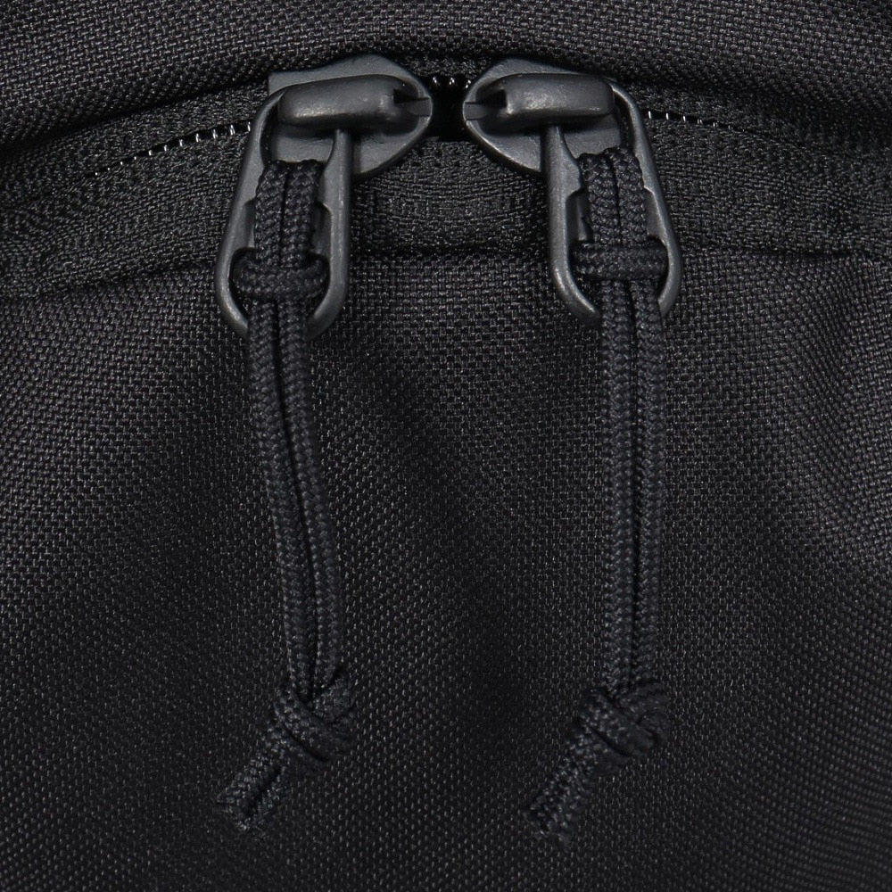 リュック BERKELEY LT 中型ディパック NM82511N K 26L 黒