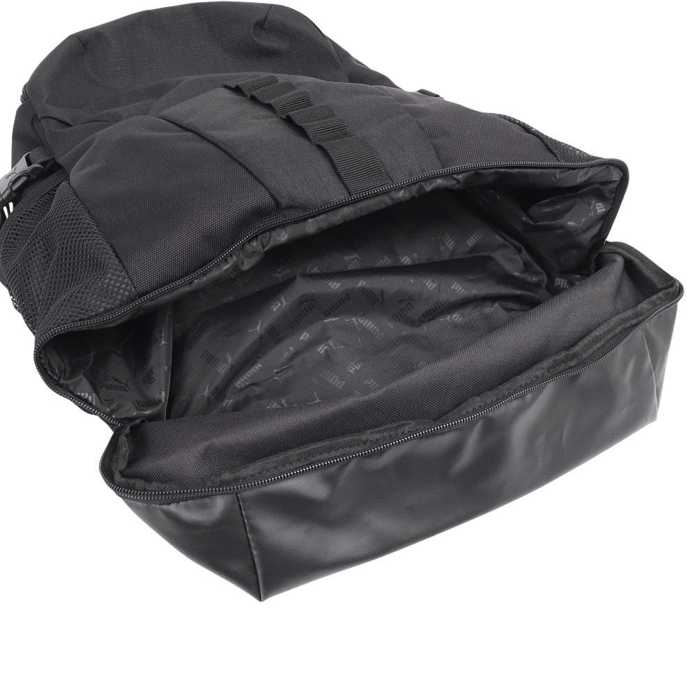 バック フィーチャー プロ バックパック 黒 27L 09195701  ノートパソコン用ポケット ファッション シンプル