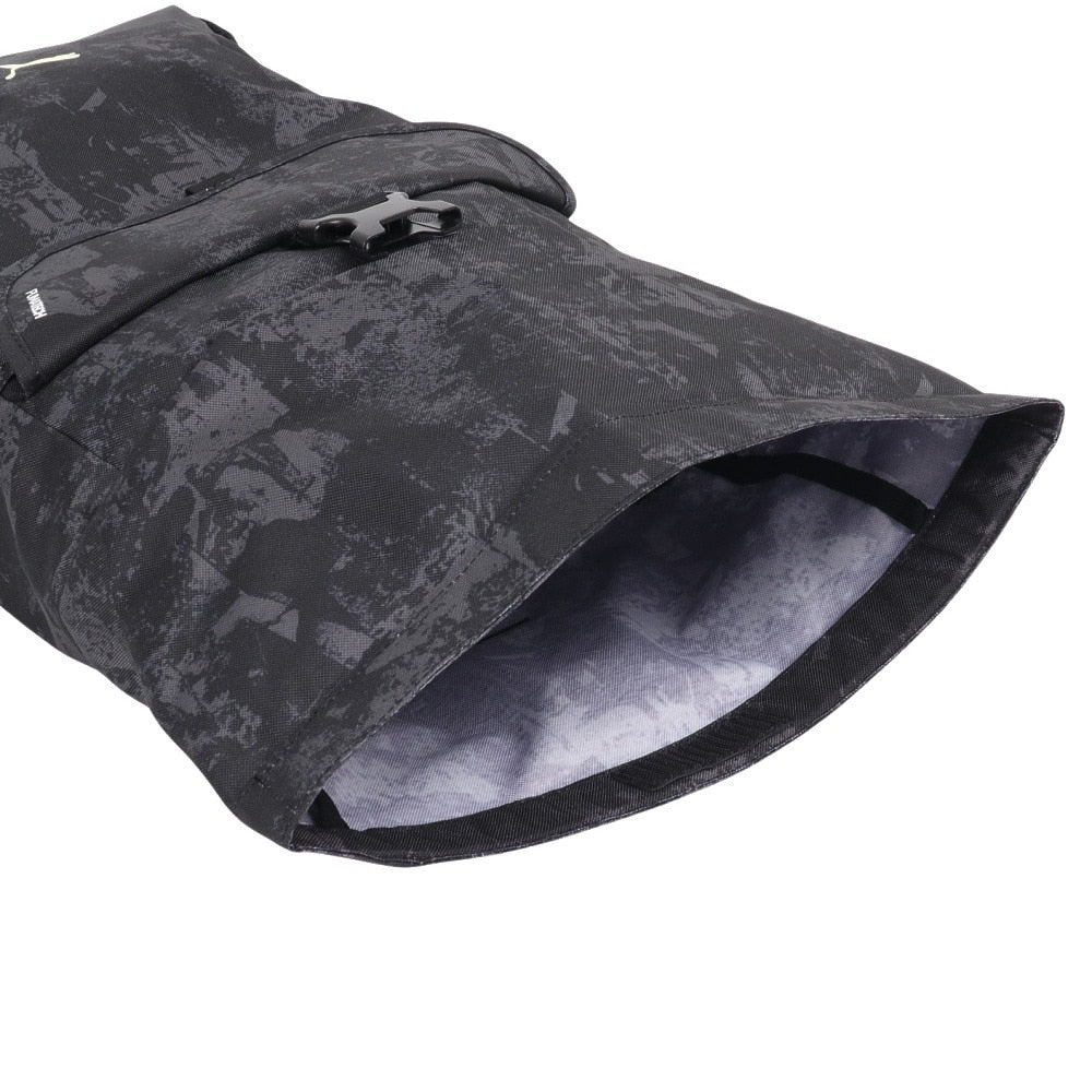 バック プーマテック AOP ロール トップ バックパック 黒 26L 09196501 ノートパソコン用ポケット ファッション