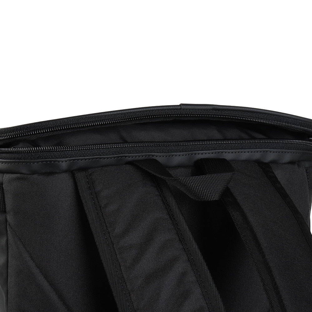 バック ジュニア Essential ディパック S 7.0 ブラック×ホワイト 15L FOS901424-022