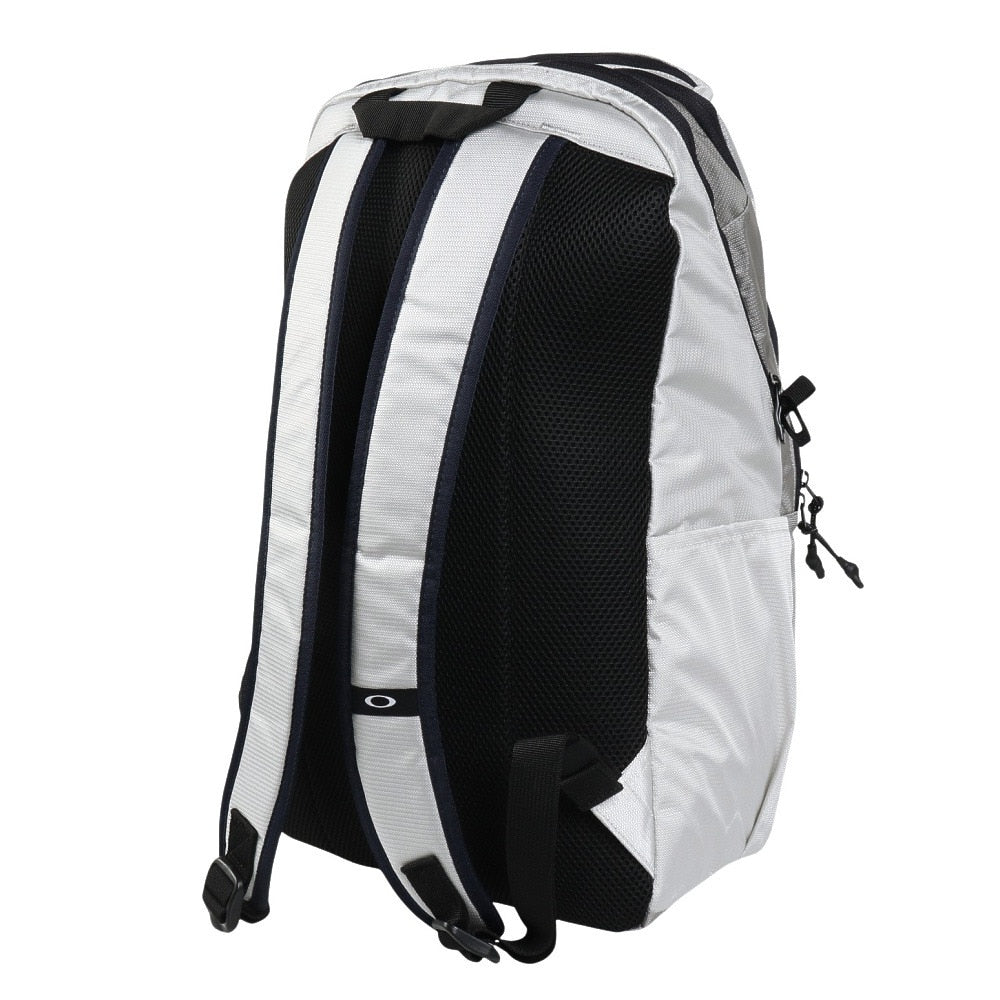 バック Essential ディパック M 9.0 ライトグレー 28L FOS901982-68S 学校 学生 会社 仕事 通勤 通学