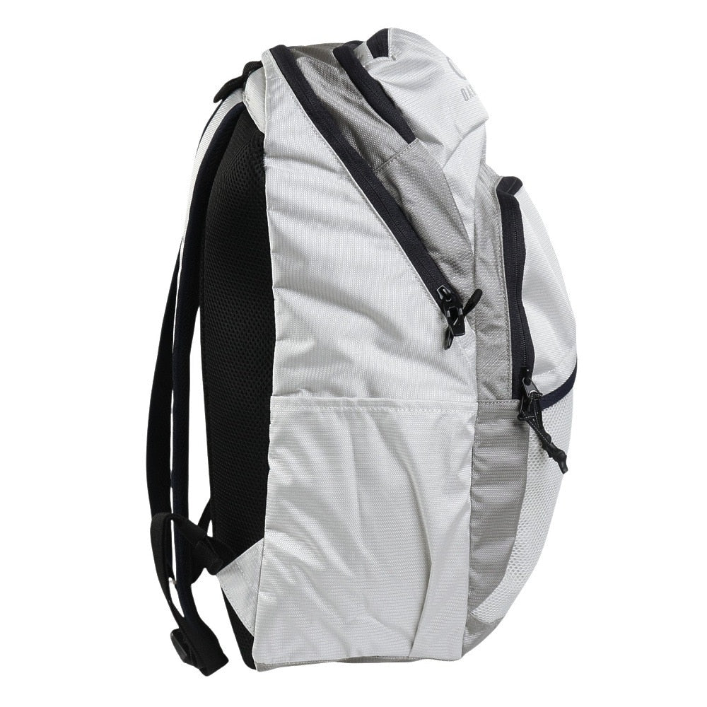 バック Essential ディパック M 9.0 ライトグレー 28L FOS901982-68S 学校 学生 会社 仕事 通勤 通学