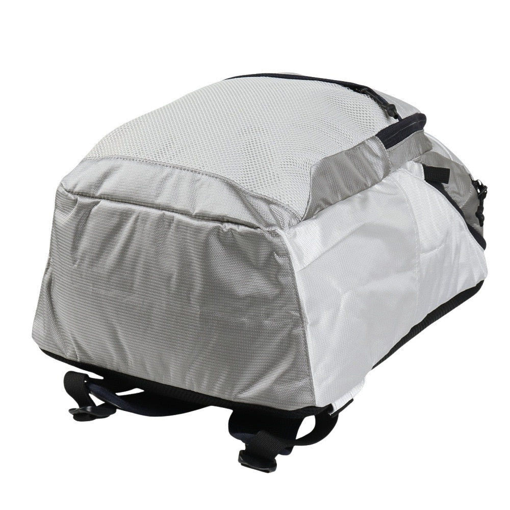 バック Essential ディパック M 9.0 ライトグレー 28L FOS901982-68S 学校 学生 会社 仕事 通勤 通学