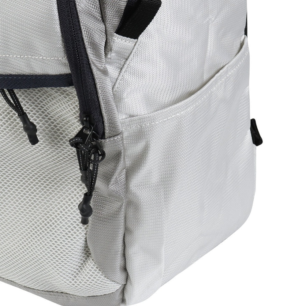 バック Essential ディパック M 9.0 ライトグレー 28L FOS901982-68S 学校 学生 会社 仕事 通勤 通学